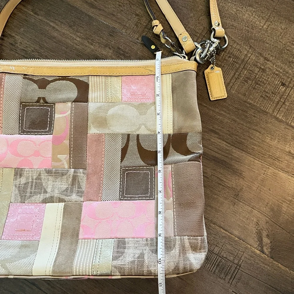 Y2K Coach | Patchwork Shoulder Bag - Picture 11 of 12